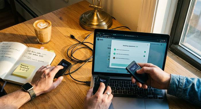 decentralized crypto wallet